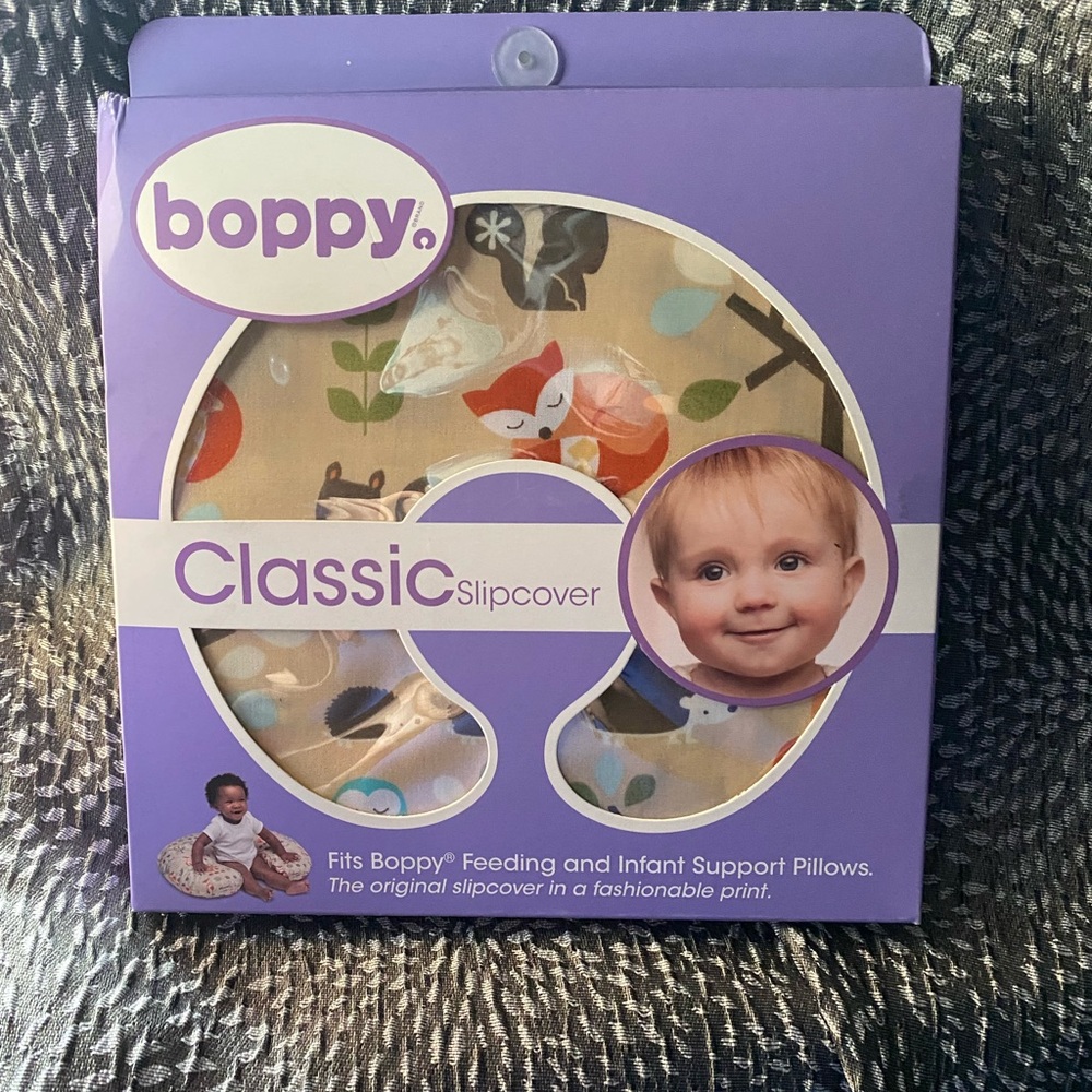 BOPPY. Classic Pillow Slipcover